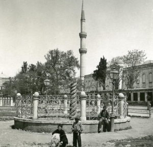 Serpent Column,Serpent Column, Yılanlı Sütun Hippodrome of Constantinople 