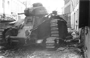 French have fought the German advance to a halt at Stonne, south of Sedan, where Wehrmacht is facing the French heavy tank, Char B1, for the first time. One Char has survived 140 hits & knocked out 13 German panzers