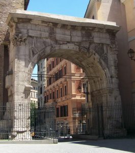 Arco di Gallieno o Porta Esquilina, Arch of Gallienus Rome