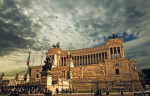 İtalya'nın başkenti ve bir imparatorluğun tarihi başkenti