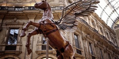 Milan Pegasus Galeri Heykel Vittorio Emanuele ii