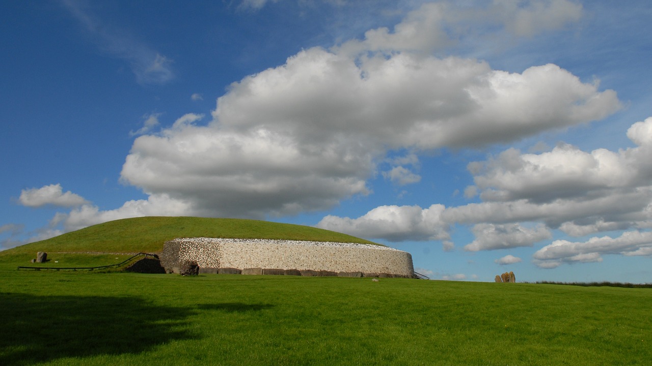 Ireland Newgrange Burial Mound